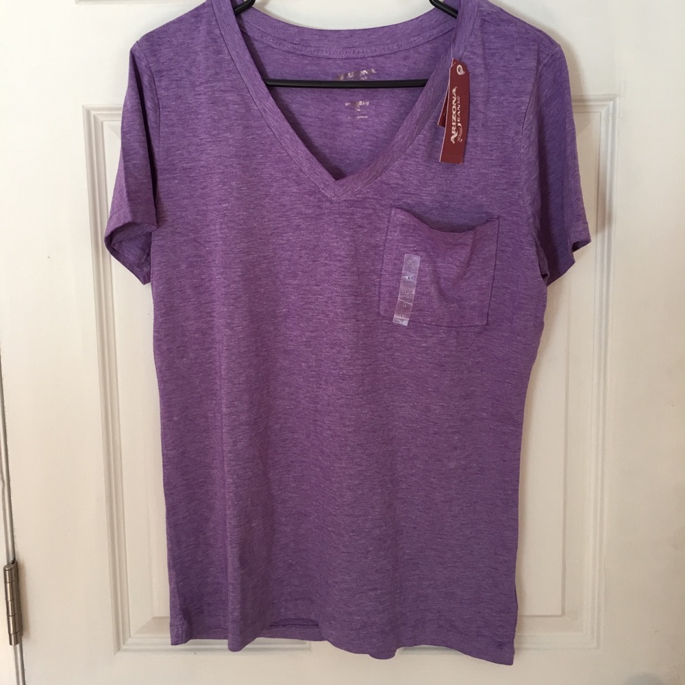 T shirt with pocket on the front